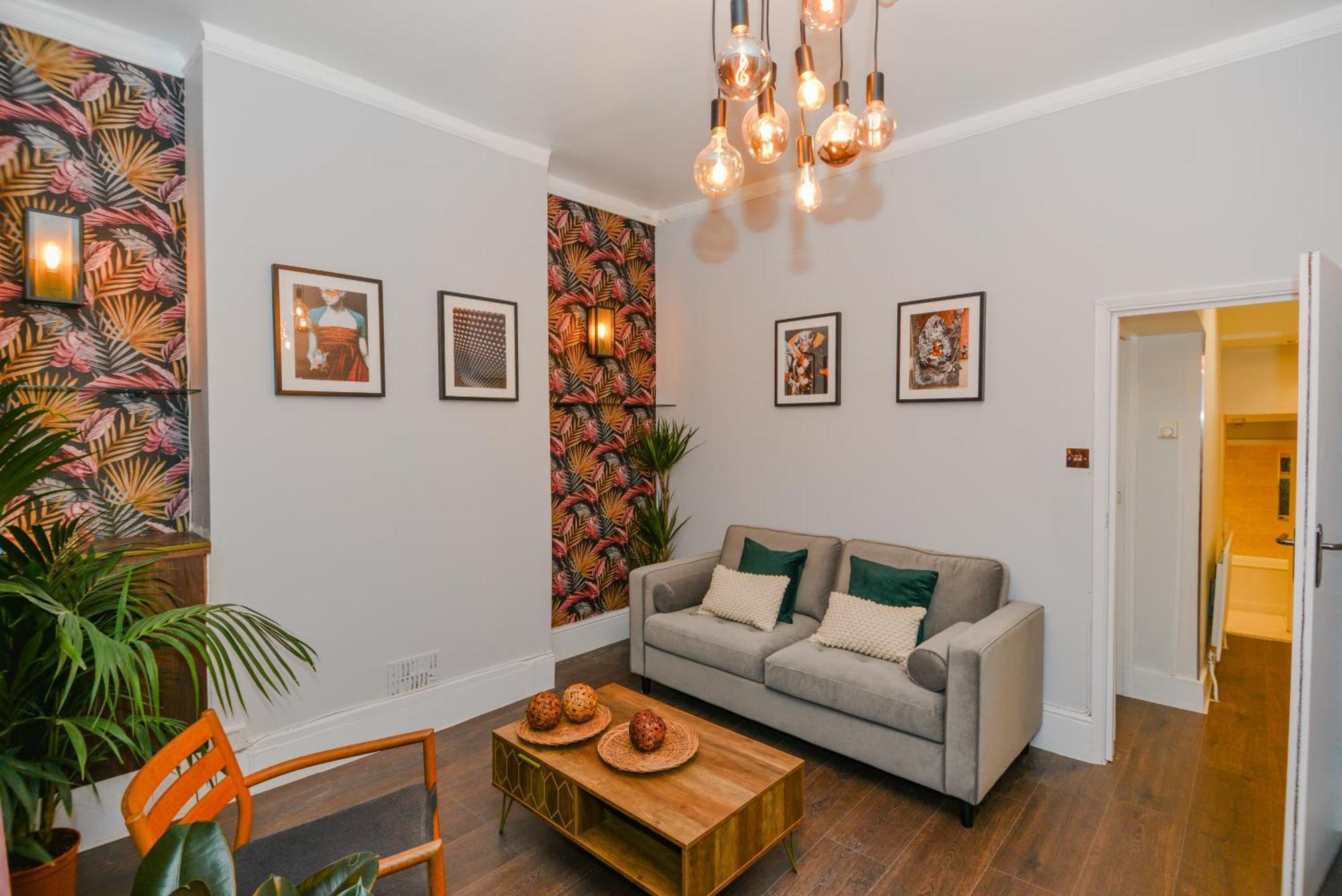 Apartment Cosy 1 Bedroom For Small Families